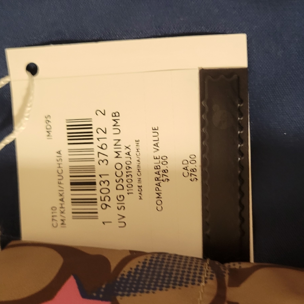 Coach Signature Small Tote Umbrella - Picture 4 of 5